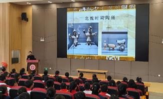 “行走中的博物馆”走进6所学校开启“建设共有精神家园”系列课程