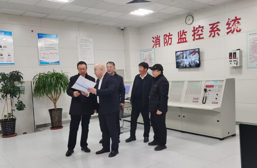 内蒙古自治区文物局赵建华一行对内蒙古博物院进行春节前安全生产检查